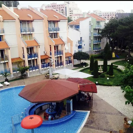 Apartahotel Spacious Modern Two-bedroon In Elit 1 Complex