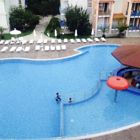 Spacious Modern Two-bedroon In Elit 1 Complex Apartahotel