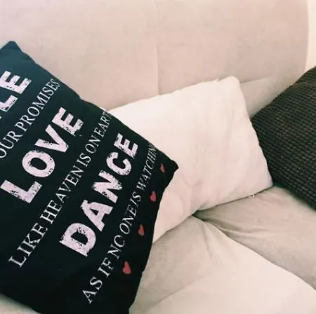 Spacious Modern Two-bedroon In Elit 1 Complex アパートホテル サニービーチ