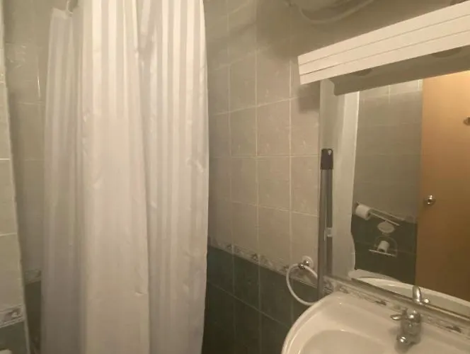 Spacious Modern Two-bedroon In Elit 1 Complex شقة فندقية