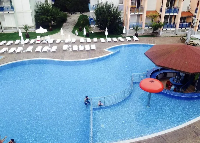 Spacious Modern Two-bedroon In Elit 1 Complex Hotel de apartamente